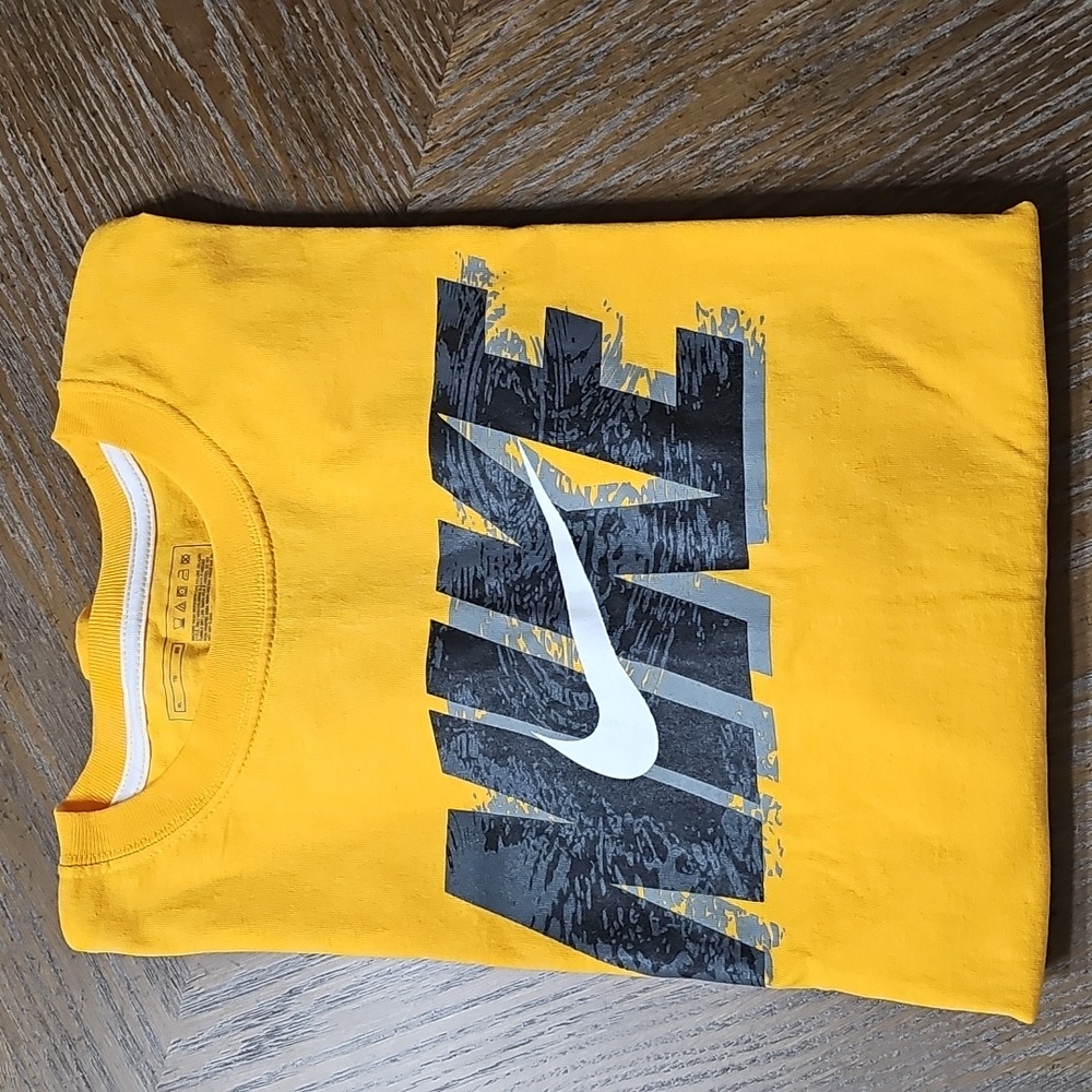 Nike Tee Shirt